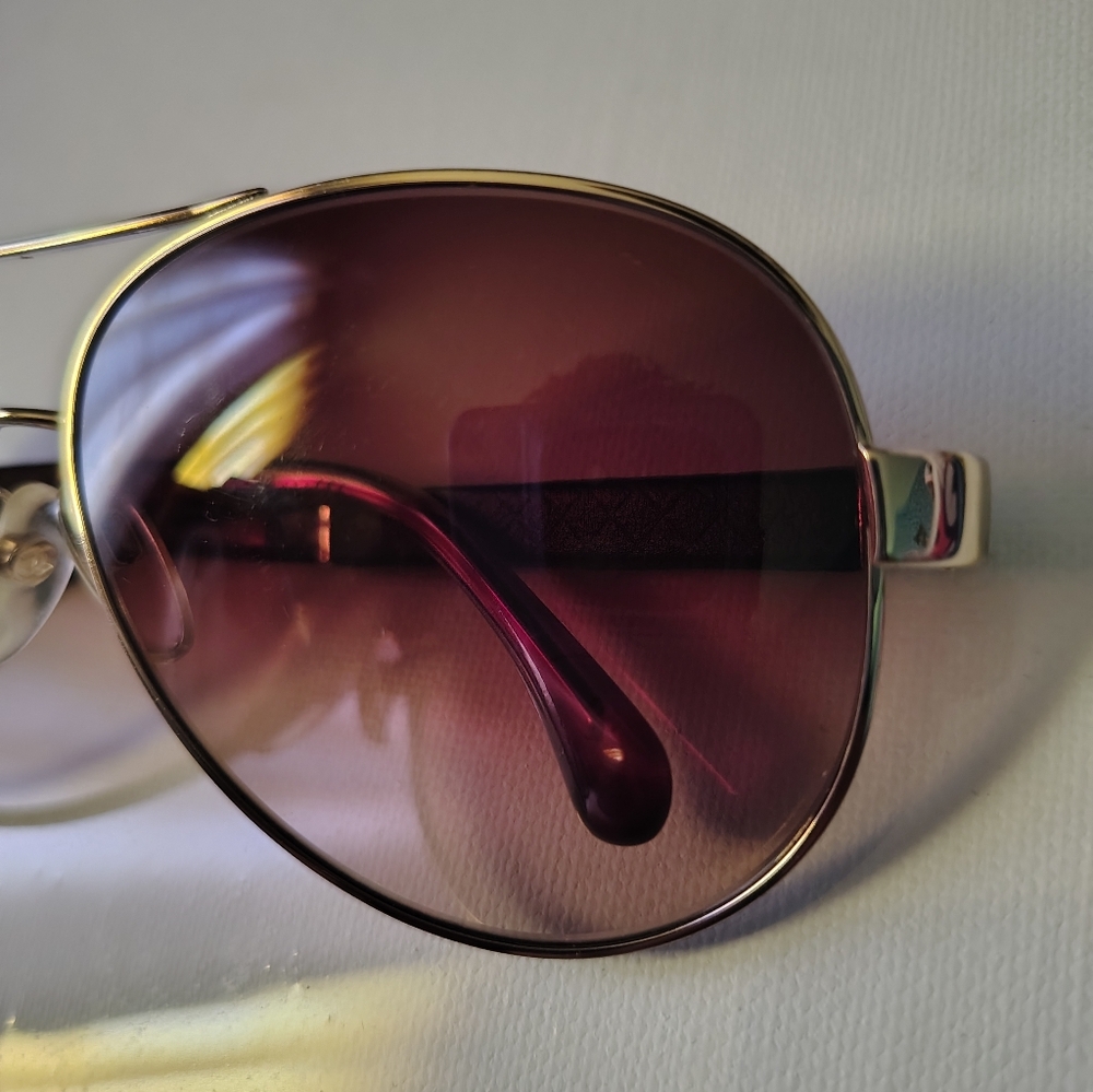 CHANEL AVIATOR sunglasses, π―% Authentic ( Firm $$,π²π₯) - Picture 9 of 14